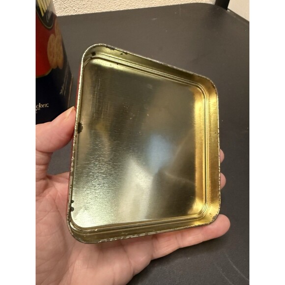 VINTAGE 1987 RITZ CRACKERS LIMITED EDITION EMPTY TIN CAN - Picture 7 of 9